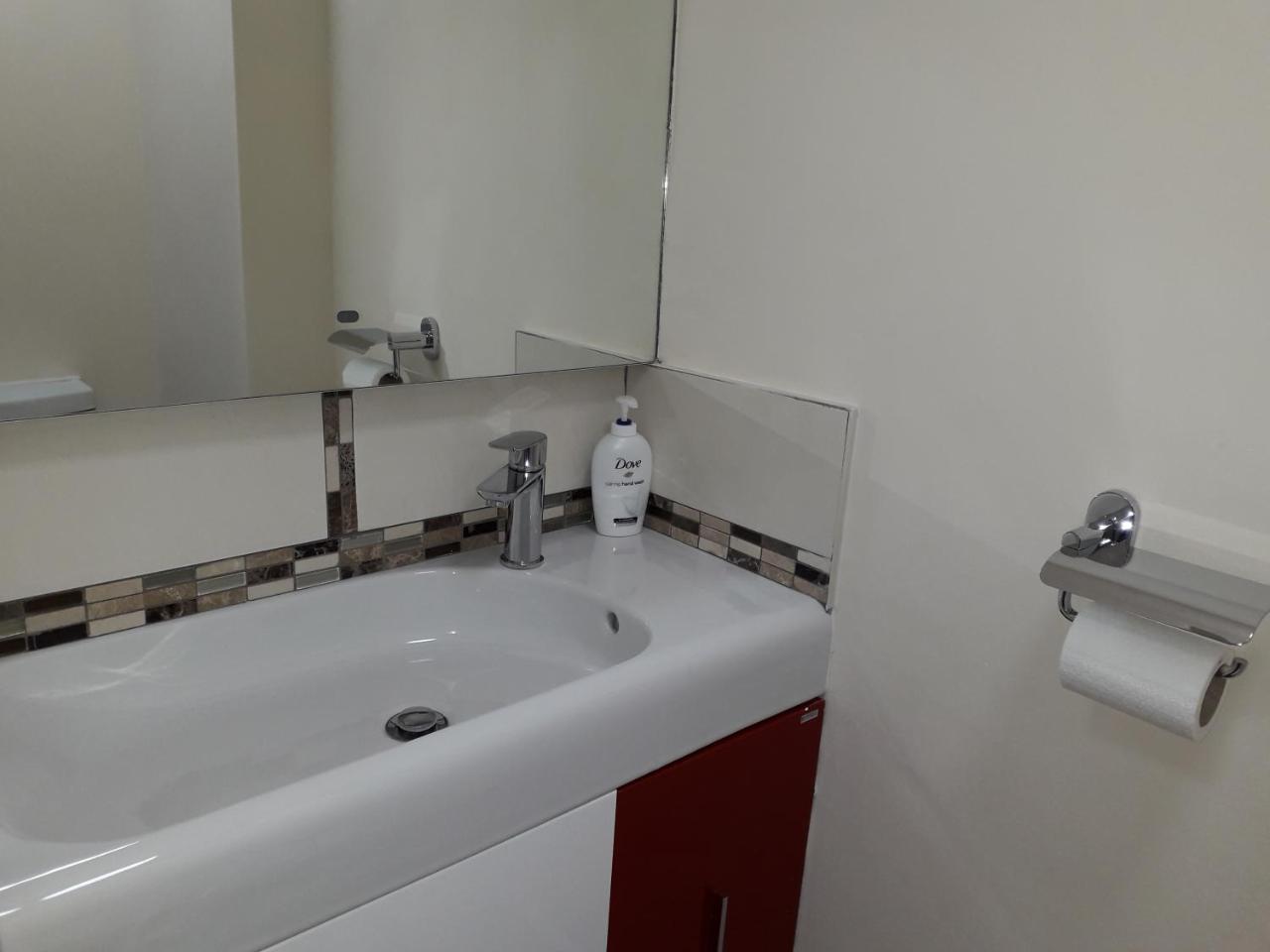 The Inn Guest House Newton Derbyshire Tibshelf Esterno foto
